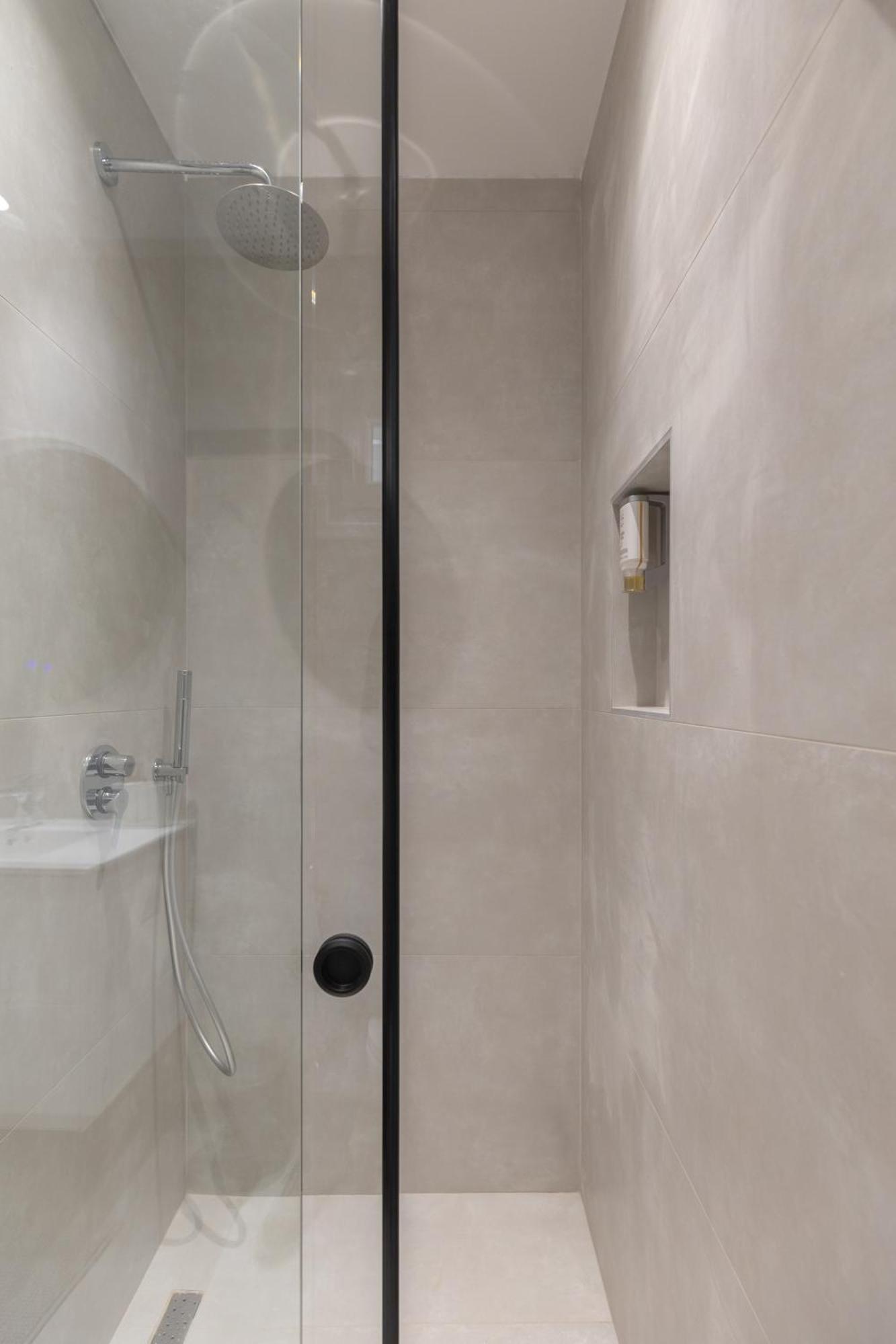 Guest house Kalpazo Blloku 4*